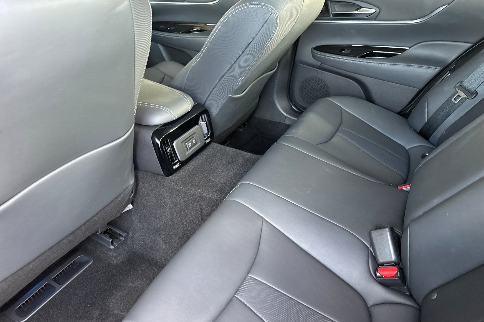2022 Toyota Mirai XLE