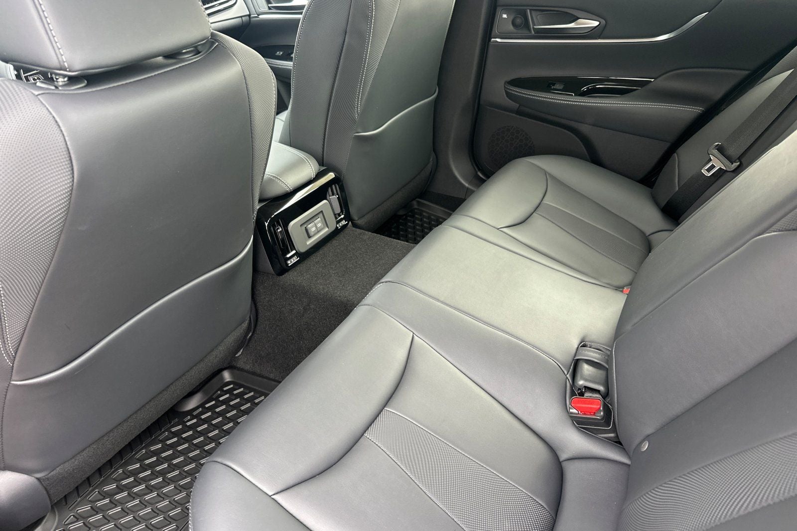 2026 Toyota Mirai XLE