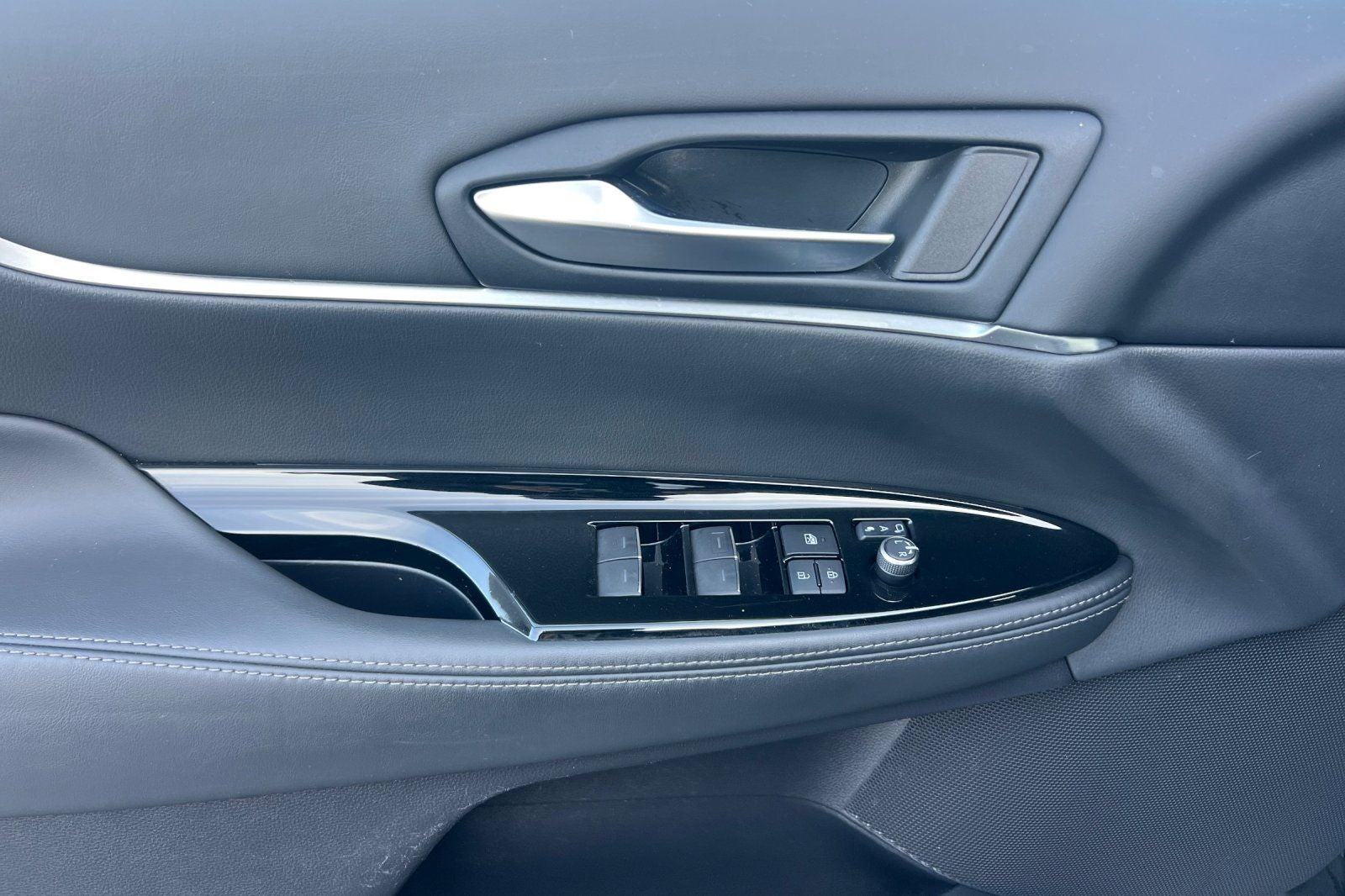 2023 Toyota Mirai XLE