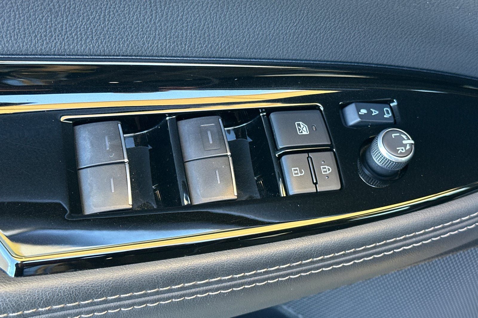 2023 Toyota Mirai XLE