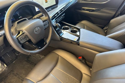 2025 Toyota Mirai XLE