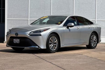 2025 Toyota Mirai XLE