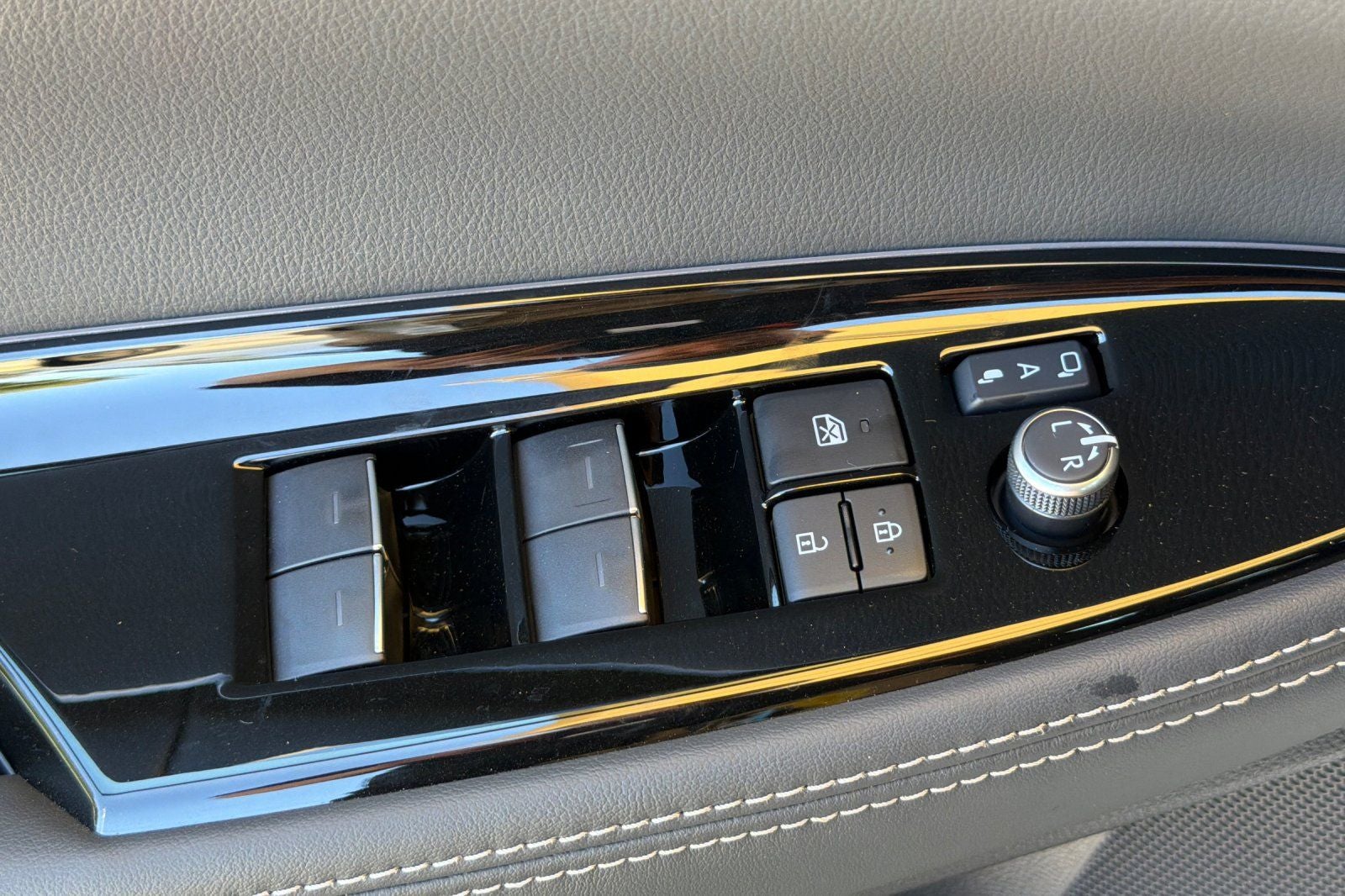 2026 Toyota Mirai XLE