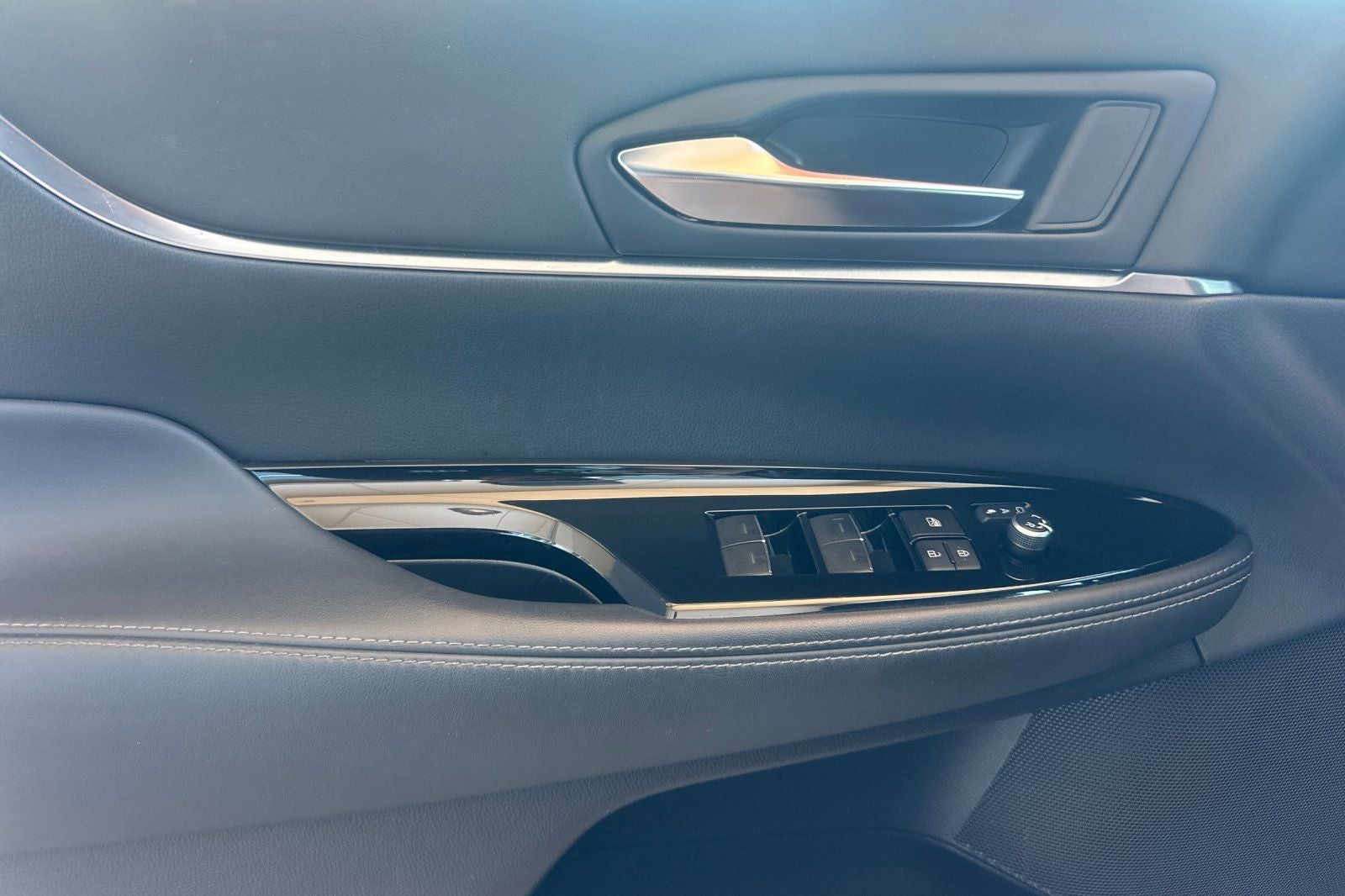 2022 Toyota Mirai XLE