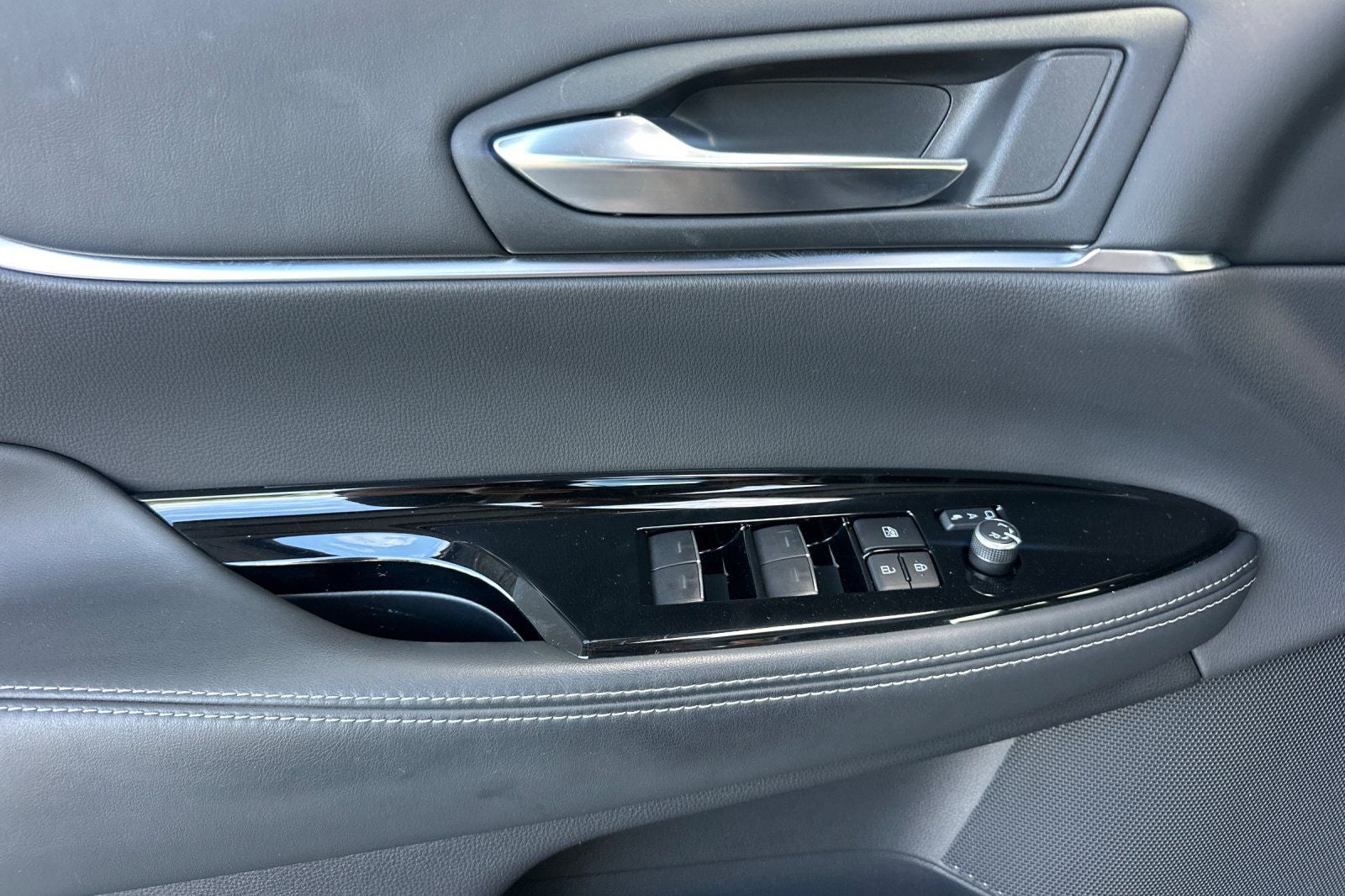 2023 Toyota Mirai XLE