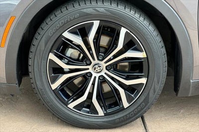 2024 Toyota Crown Limited