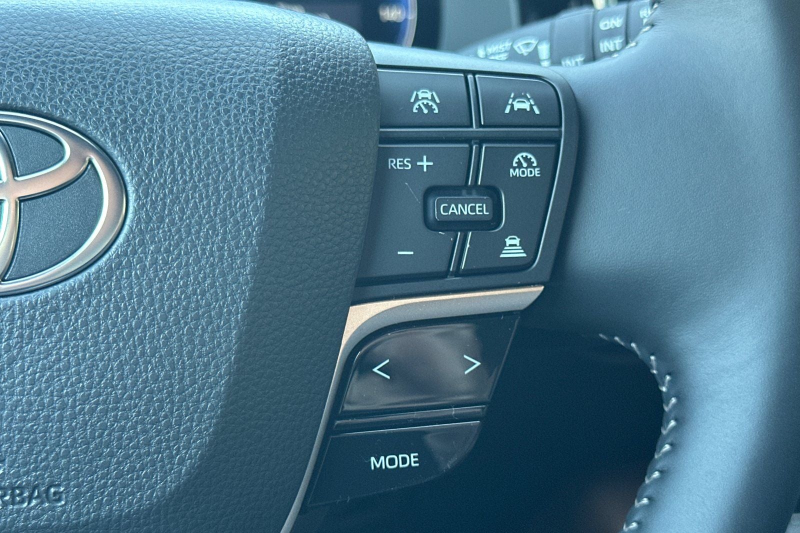 2026 Toyota Crown Signia XLE