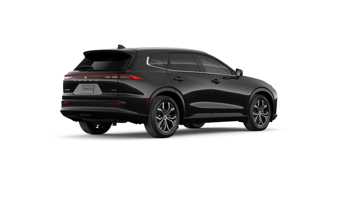 2026 Toyota Crown Signia XLE