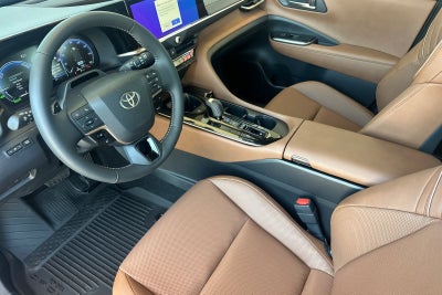 2026 Toyota Crown Signia Limited