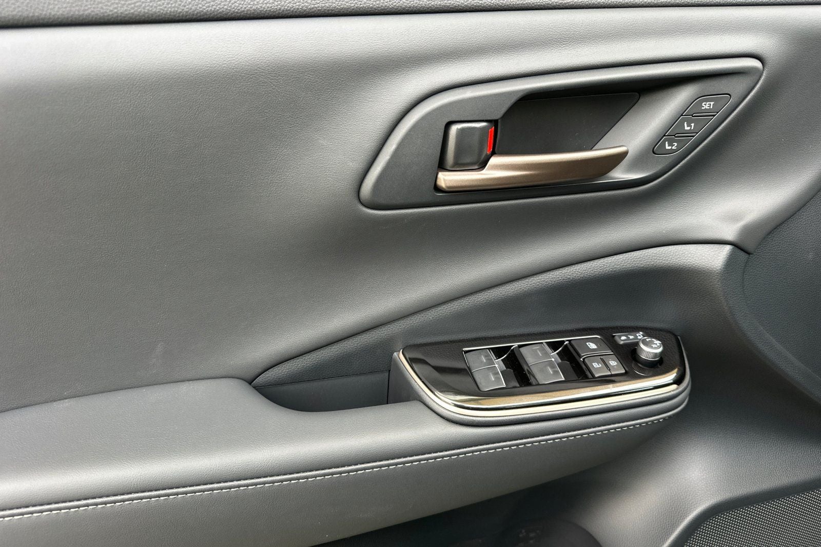 2026 Toyota Crown Signia Limited