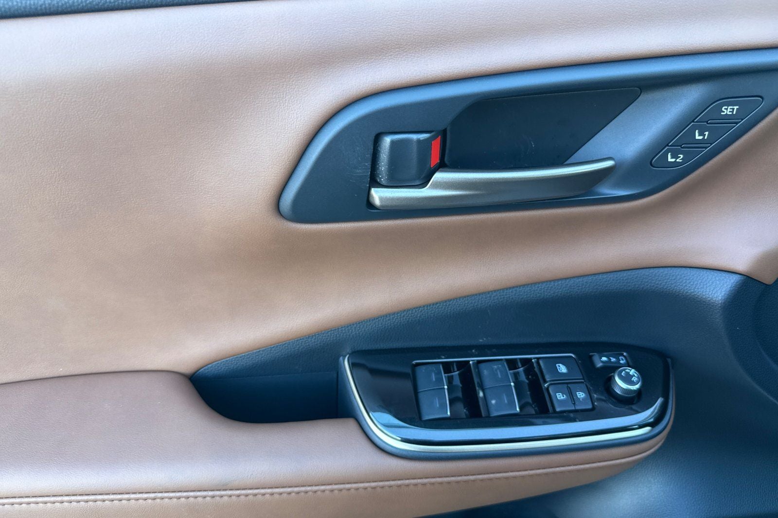 2026 Toyota Crown Signia Limited