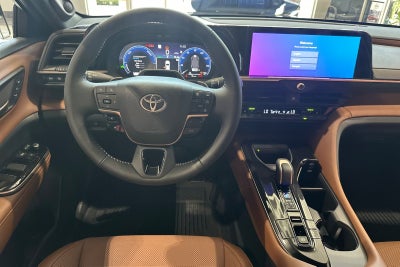 2026 Toyota Crown Signia Limited