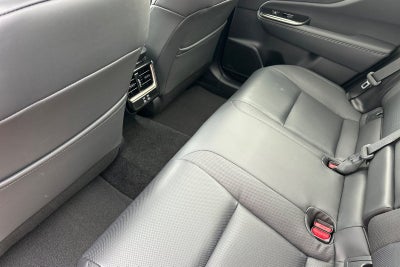 2025 Toyota Crown Signia Limited