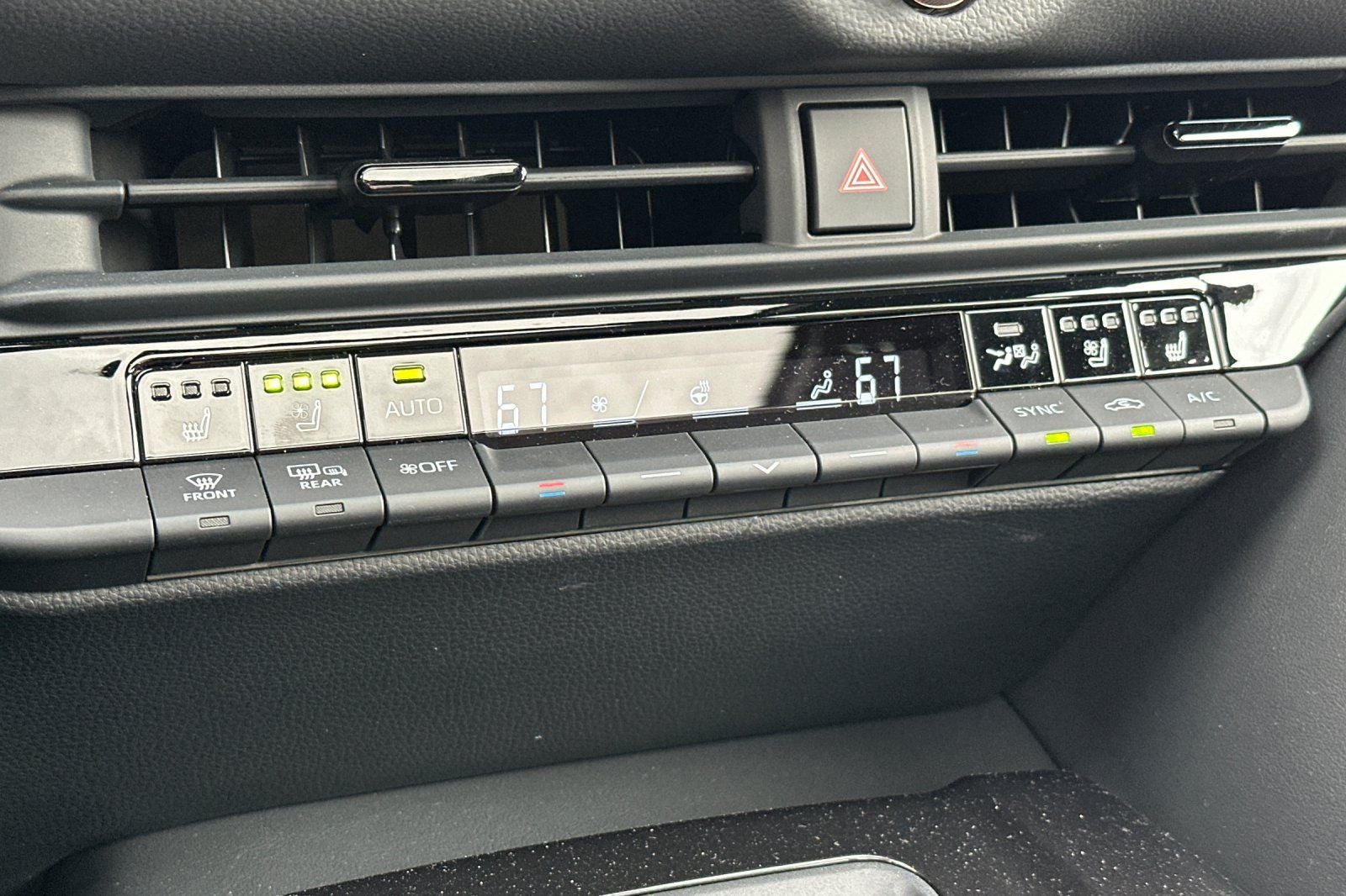 2025 Toyota Crown Signia Limited