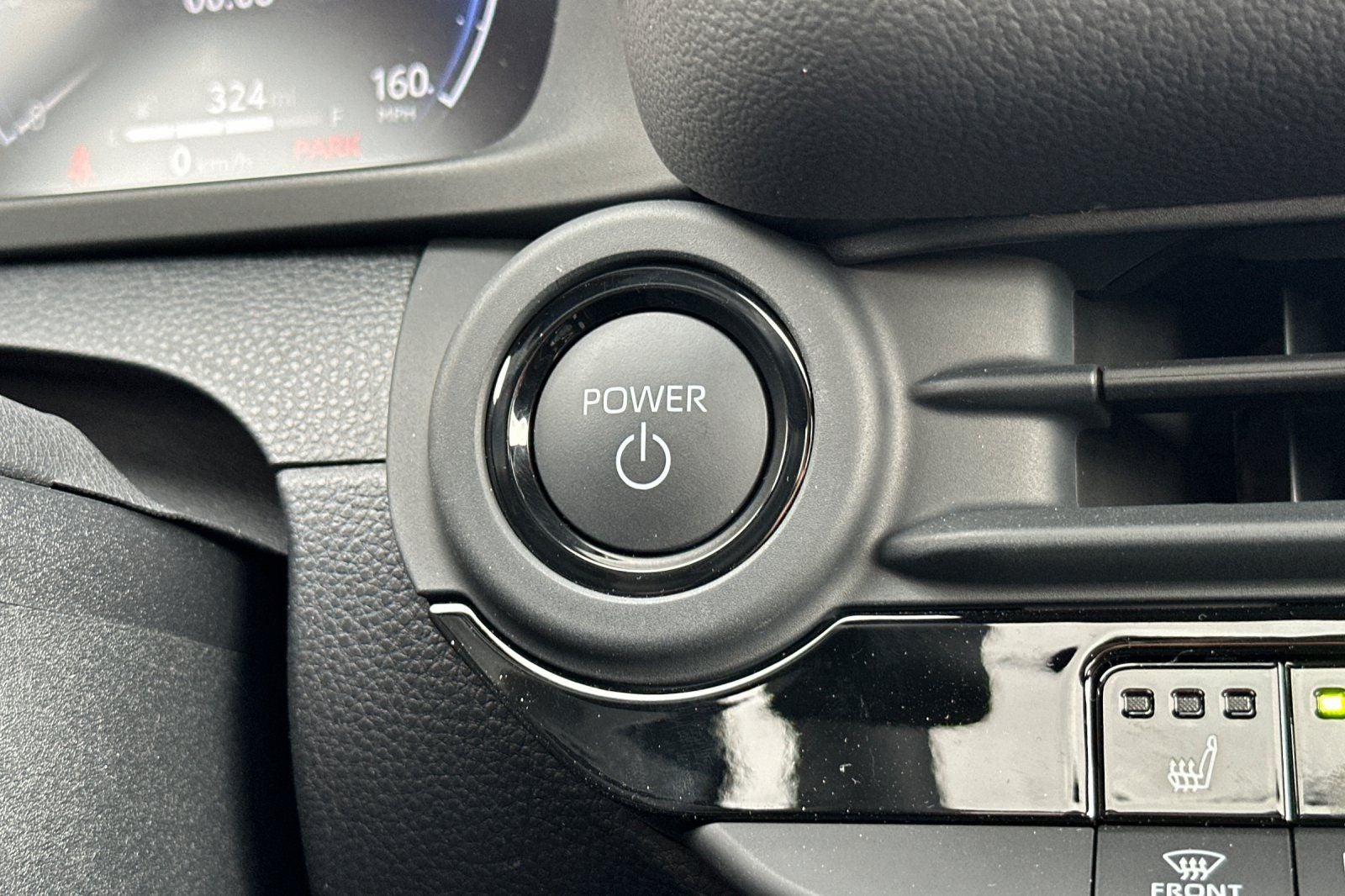 2025 Toyota Crown Signia Limited