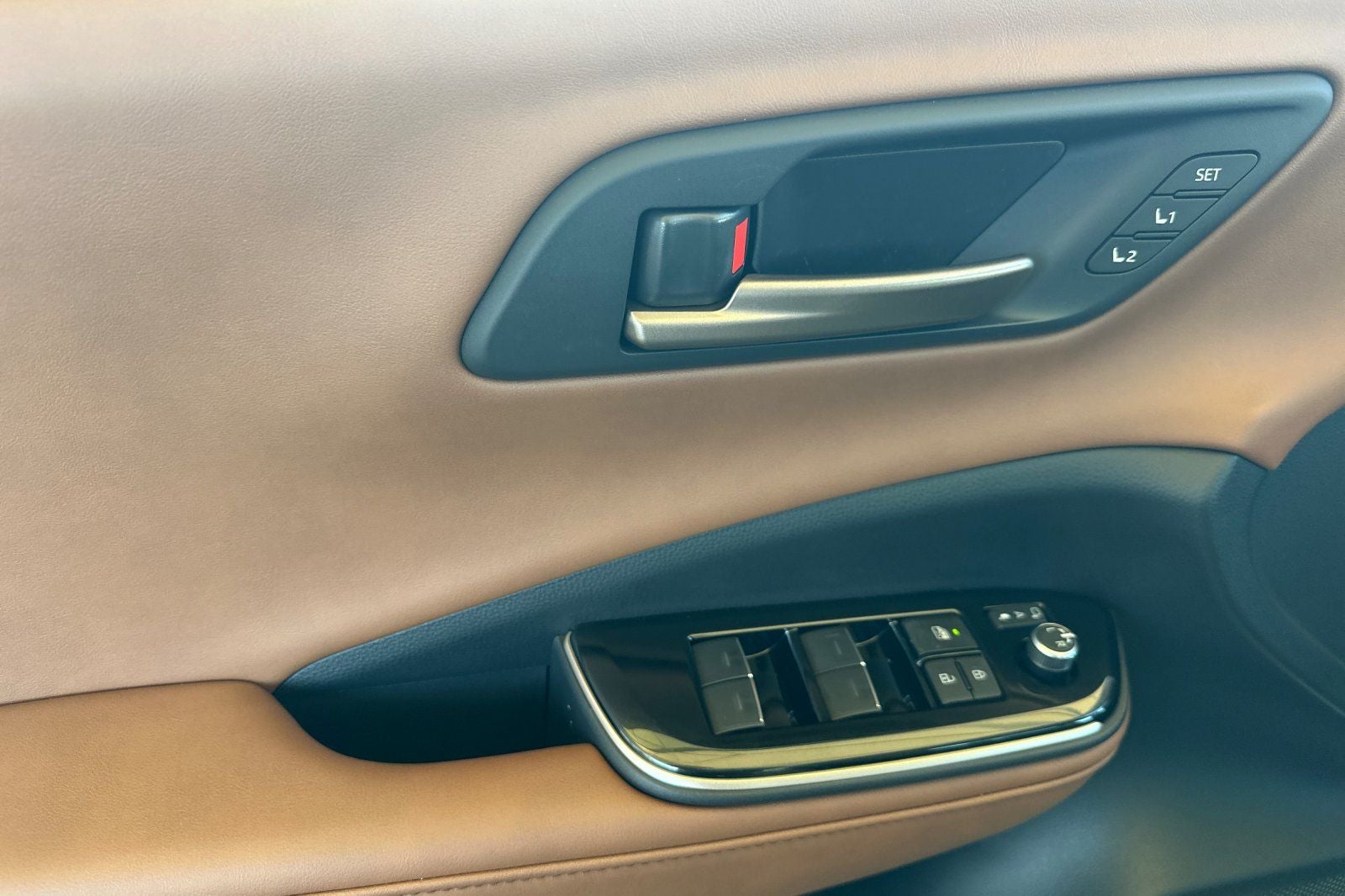 2026 Toyota Crown Signia Limited