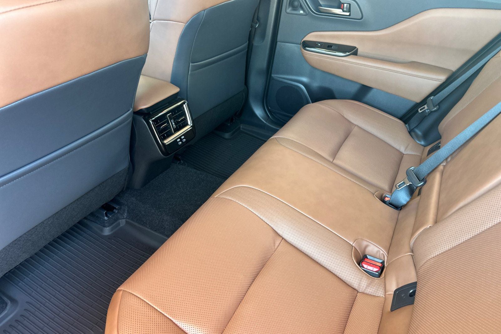 2026 Toyota Crown Signia Limited