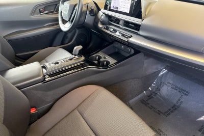 2023 Toyota Prius LE