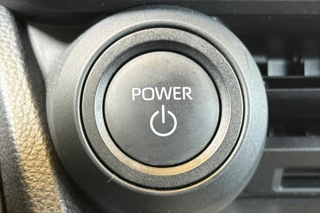 2023 Toyota Prius LE