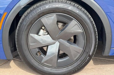 2023 Toyota Prius LE