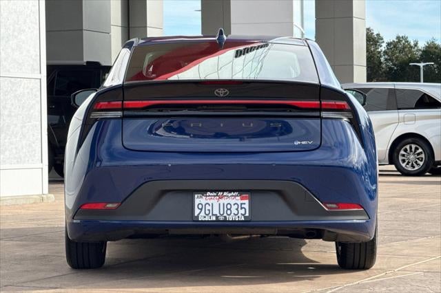2023 Toyota Prius LE