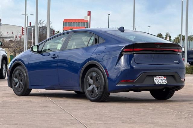 2023 Toyota Prius LE