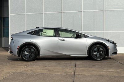 2026 Toyota Prius LE