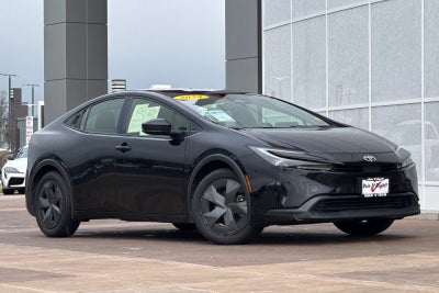 2024 Toyota Prius LE