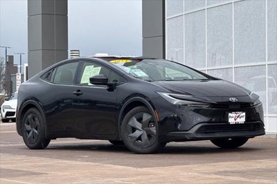 2024 Toyota Prius LE