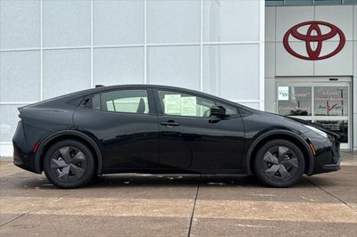 2024 Toyota Prius LE