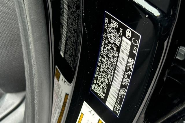 2024 Toyota Prius LE