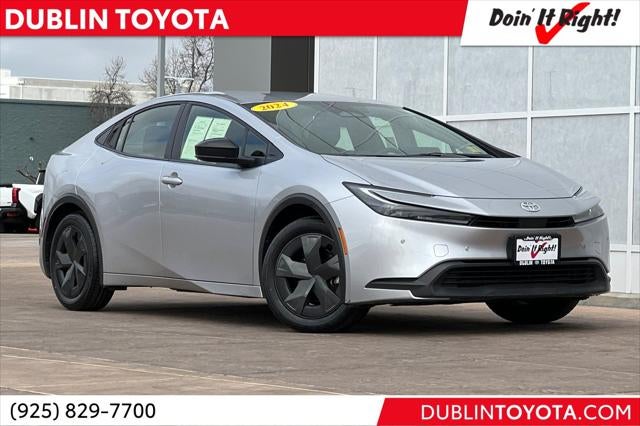 2024 Toyota Prius LE