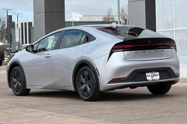 2024 Toyota Prius LE