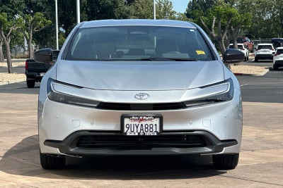 2025 Toyota Prius LE