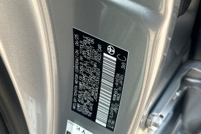 2025 Toyota Prius LE