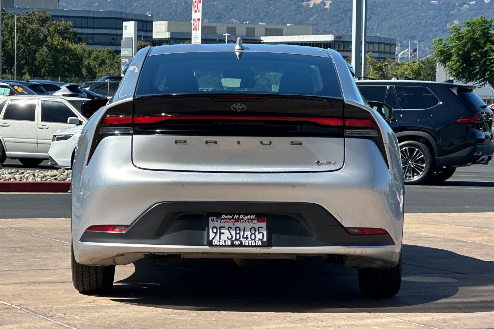 2023 Toyota Prius LE