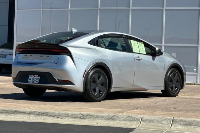 2023 Toyota Prius LE