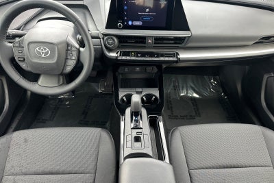 2025 Toyota Prius LE