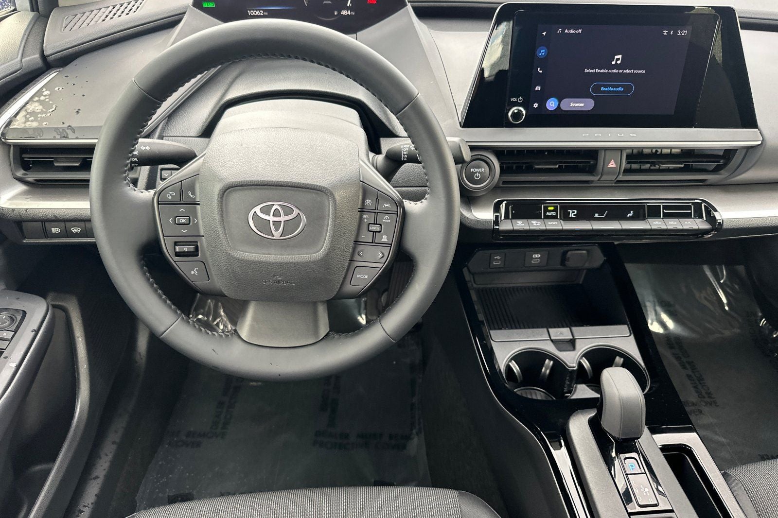 2025 Toyota Prius LE