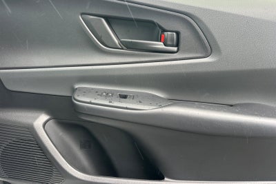 2025 Toyota Prius LE