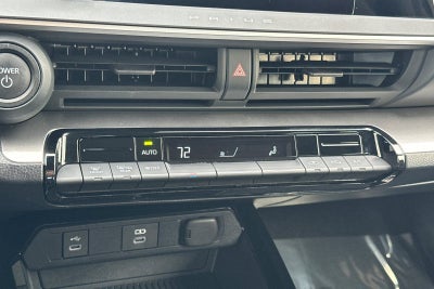 2025 Toyota Prius LE