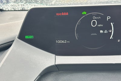 2025 Toyota Prius LE