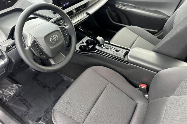 2025 Toyota Prius LE