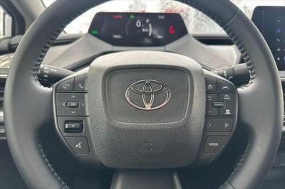 2025 Toyota Prius LE