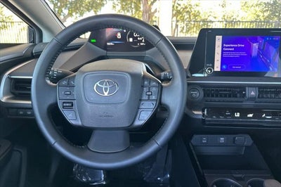 2025 Toyota Prius LE