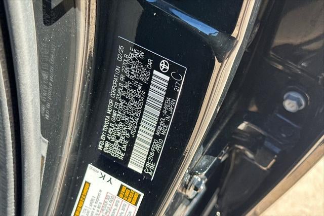 2025 Toyota Prius LE