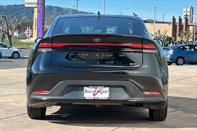 2025 Toyota Prius LE