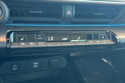 2023 Toyota Prius XLE