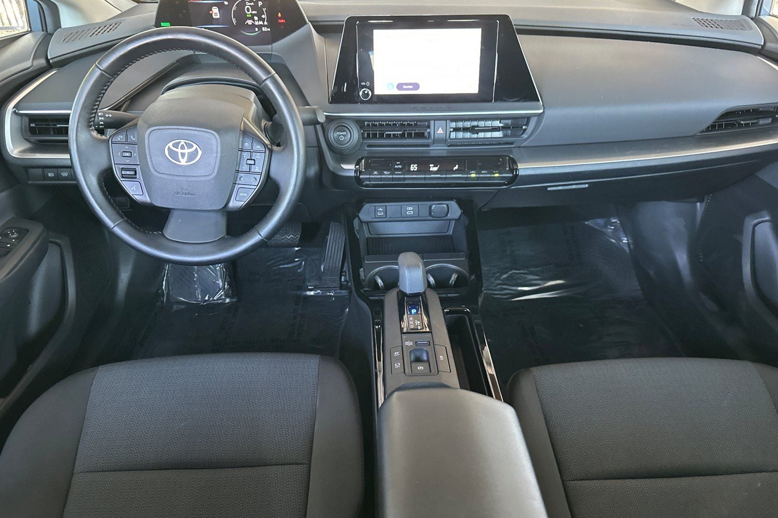 2024 Toyota Prius LE