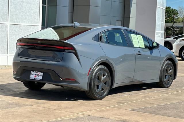 2024 Toyota Prius LE